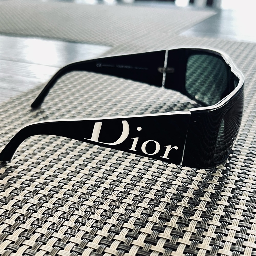 Your Dior 1 sunglasses